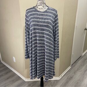 Lou & Grey Navy and White Striped Top